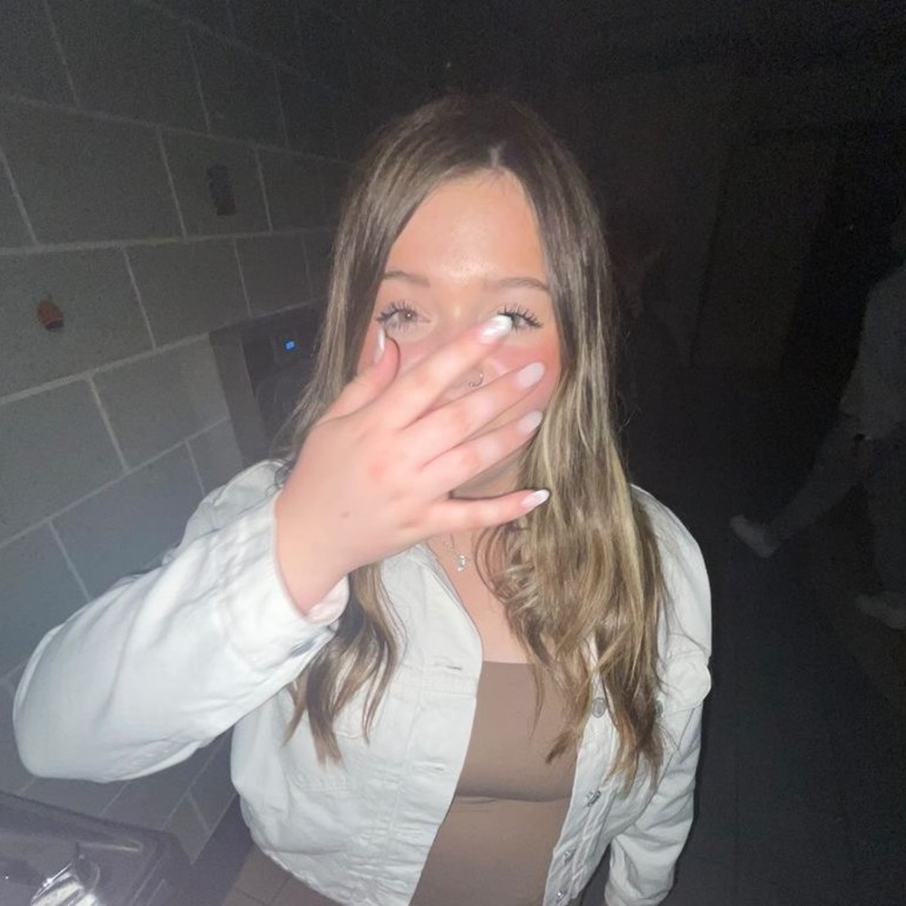 Meet your Posher, Abby